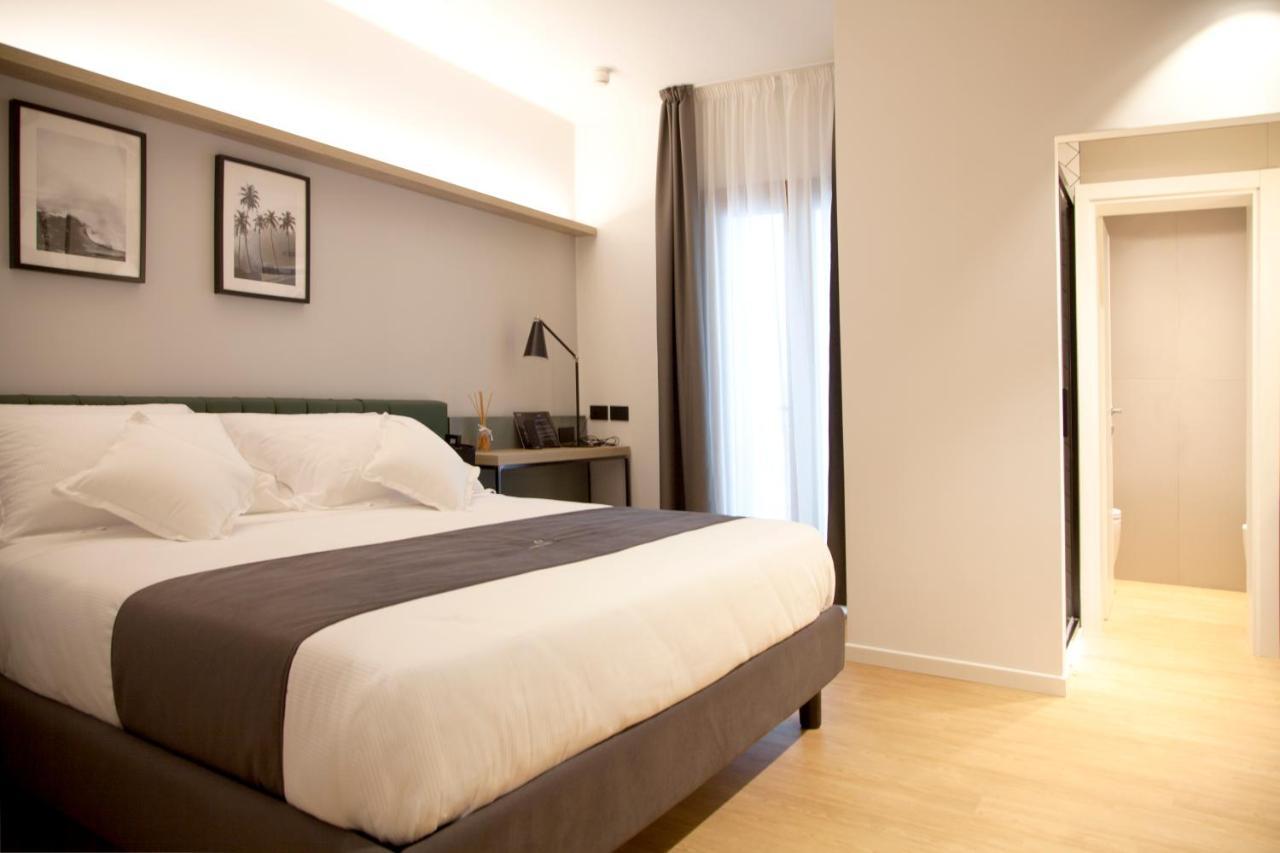 Meg Lifestyle Hotel & Apartaments Riccione Esterno foto
