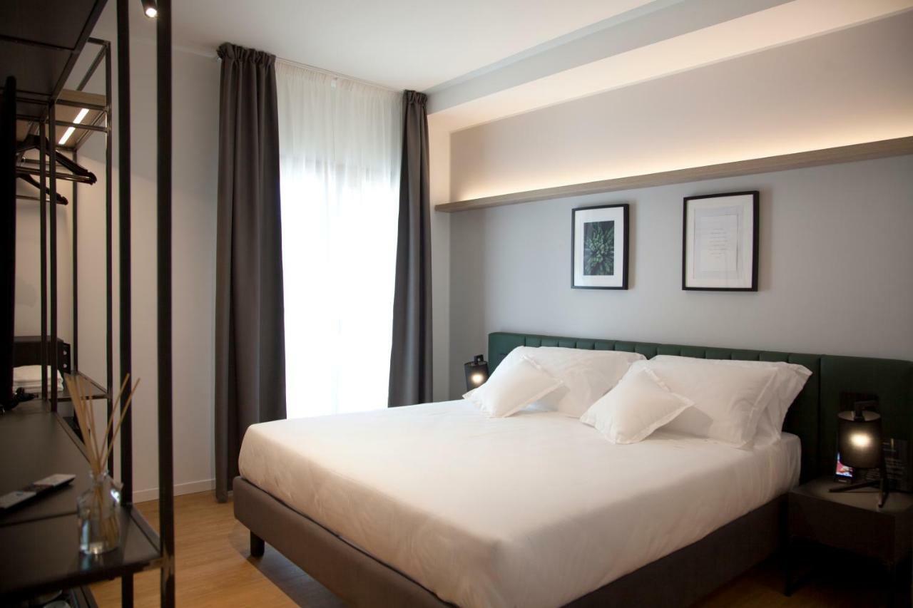 Meg Lifestyle Hotel & Apartaments Riccione Esterno foto